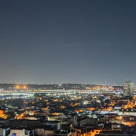 Готель La Casa Do Manguinha Гуарульюс Екстер'єр фото